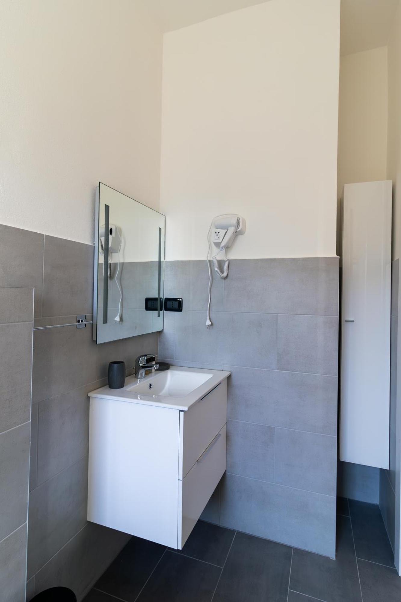 Abbiategrasso - Bocconi - 2 Camere Da Letto ミラノ エクステリア 写真