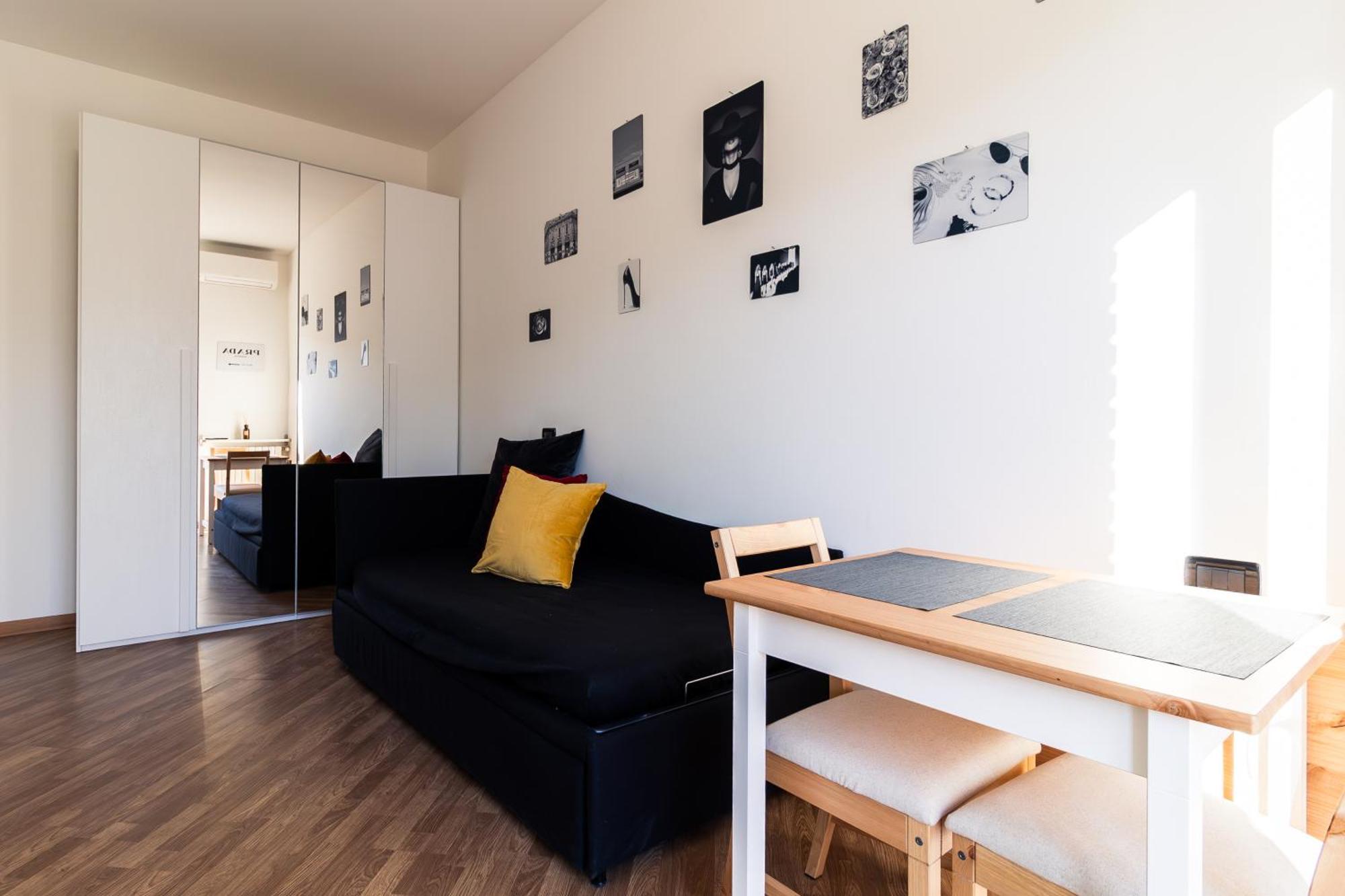 Abbiategrasso - Bocconi - 2 Camere Da Letto ミラノ エクステリア 写真